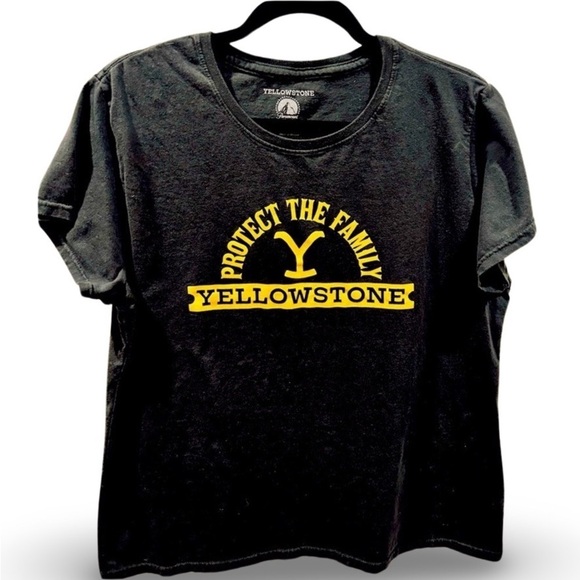 Yellowstone Graphic Tee Women’s Size XL Dutton Family TV Show Hit Series Popular - Picture 1 of 2